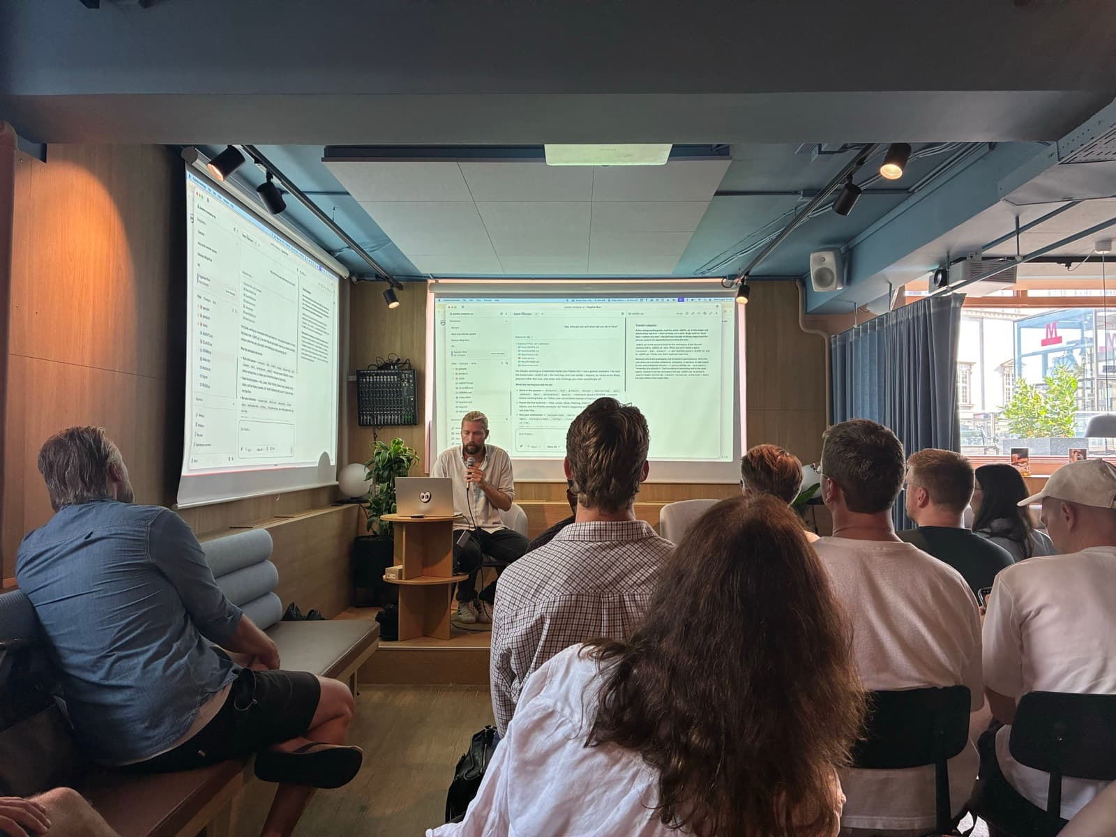 Brian walking a full room through Palette at a meetup in Copenhagen